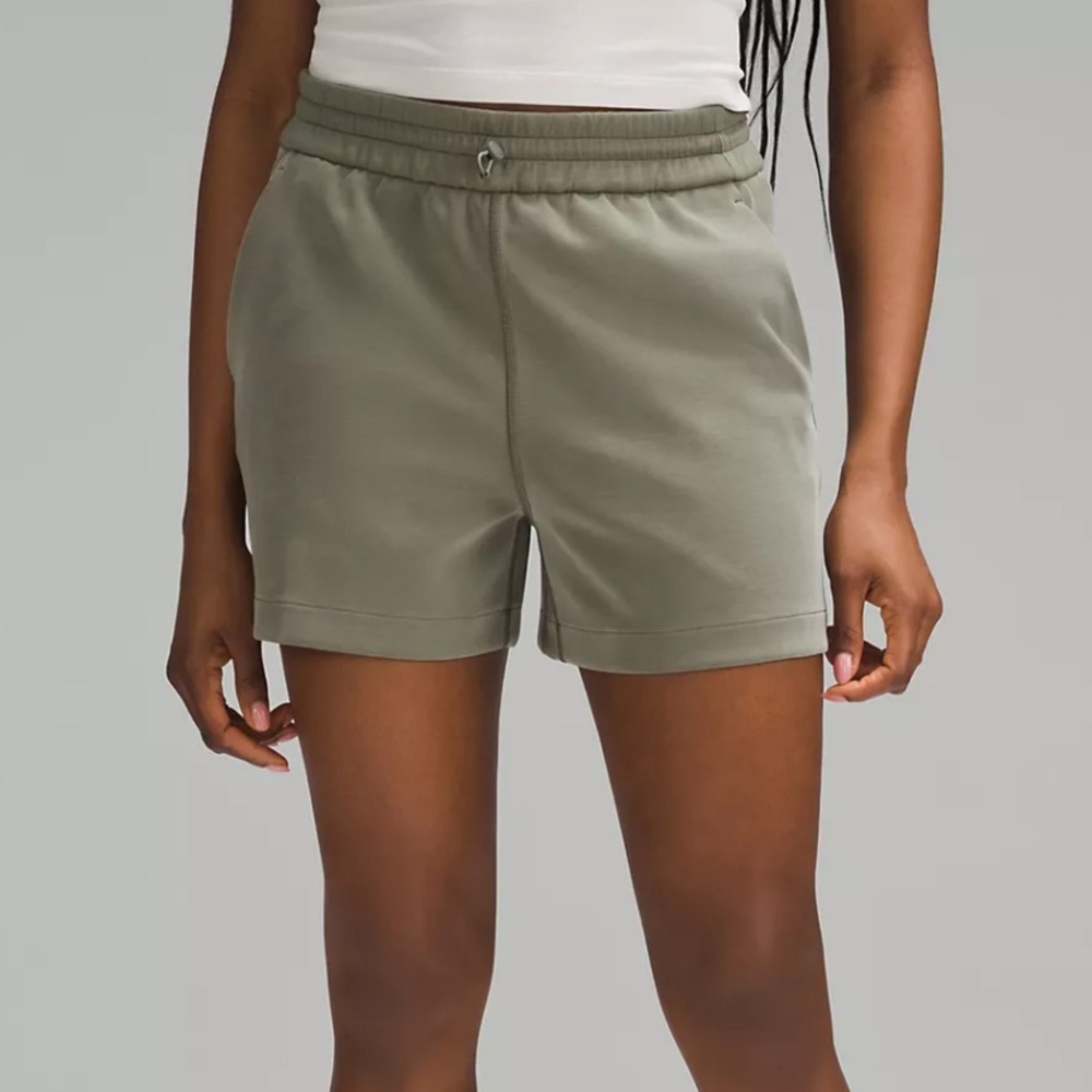 Lululemon softstreme short